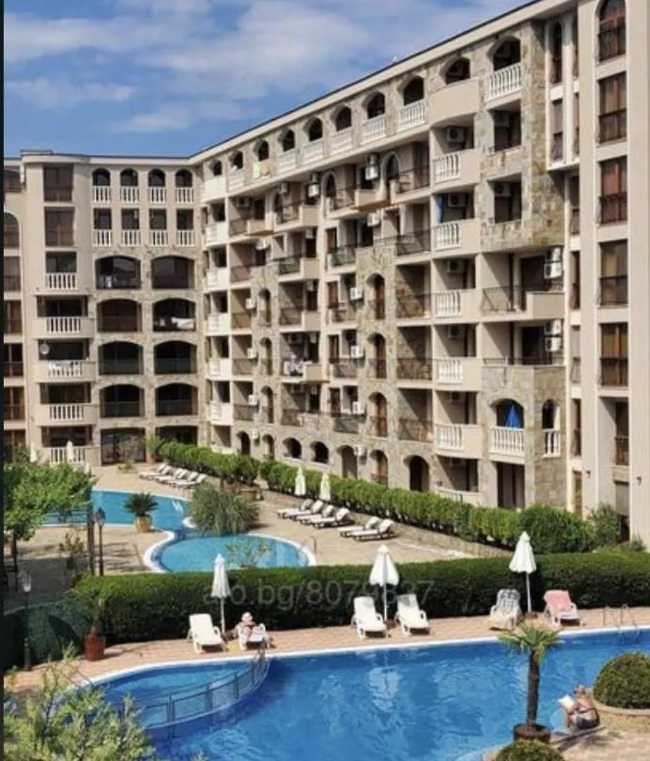 Apartment Complex Anita B22 써니비치